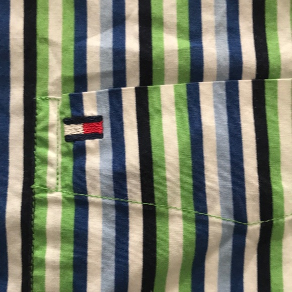 Short sleeve button up - Picture 2 of 4